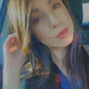 Meet your Posher, Gabby